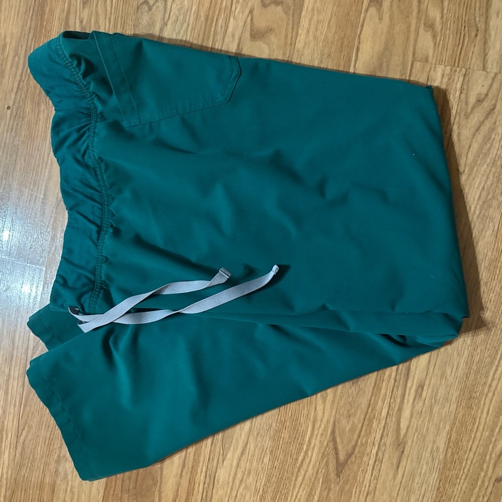 Figs Hunter green scrub pants